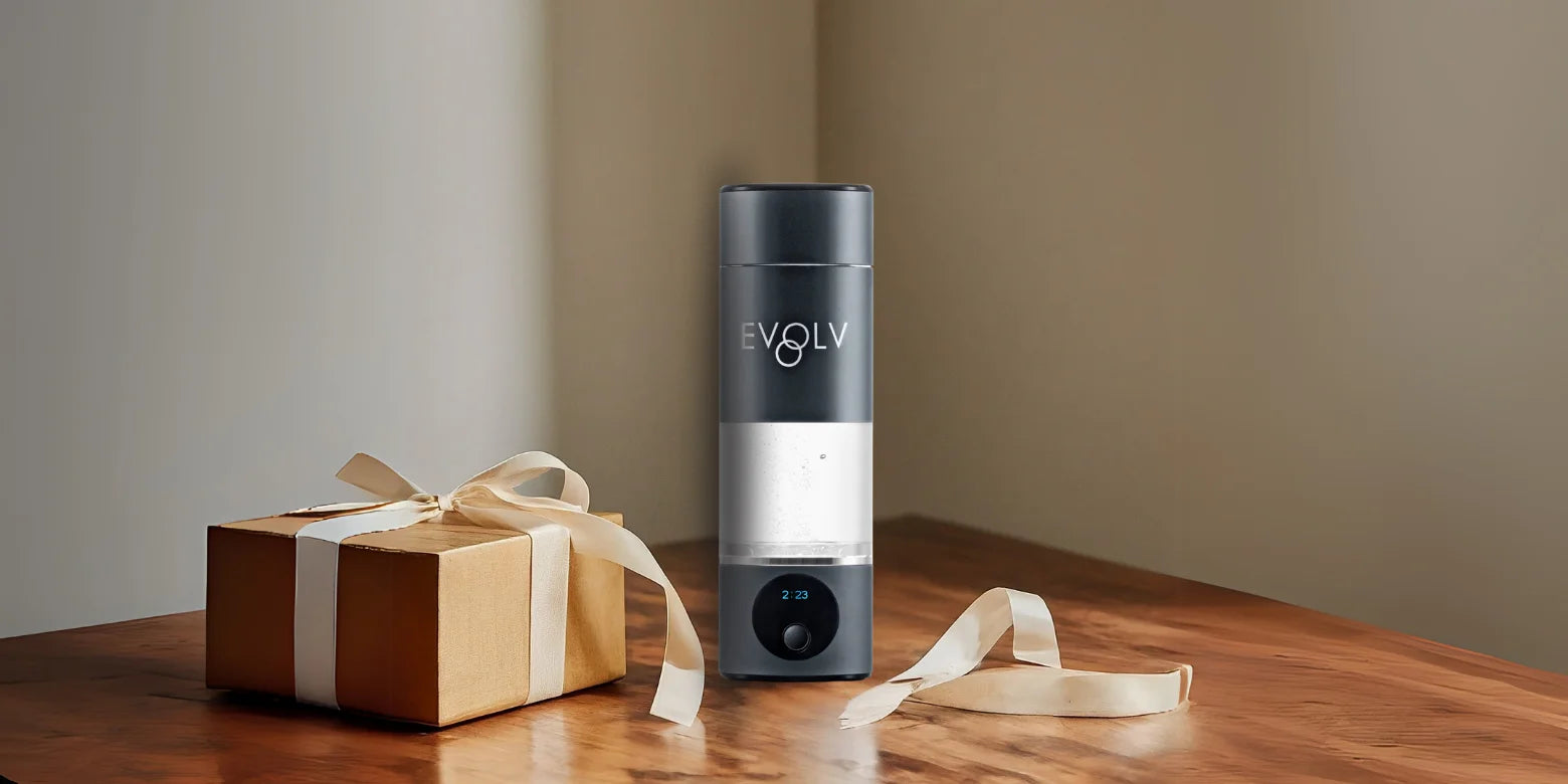 The Ultimate 2024 Gift: Boost Health and Happiness with the Evolv Hydrogen Water Bottle